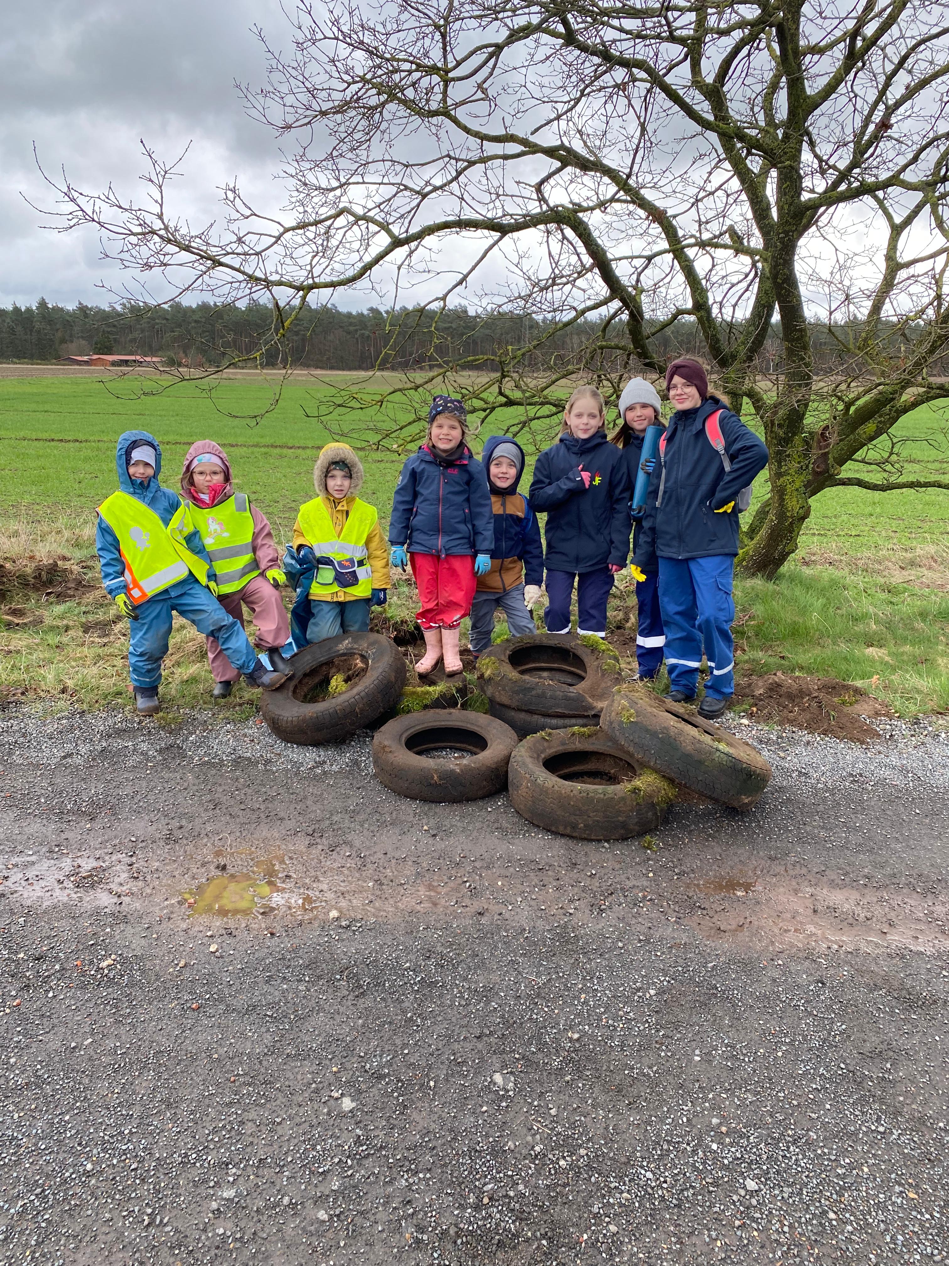 db3673bd-8cd2-481f-8578-e61723fc6659 db3673bd-8cd2-481f-8578-e61723fc6659